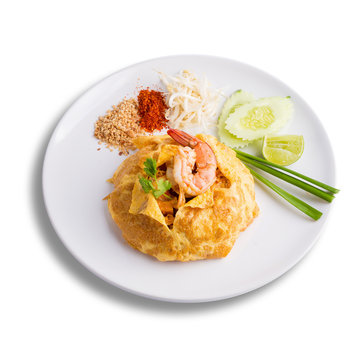 Fried Thai Noodle with Shrimp Wrapped in Egg isolated on white background