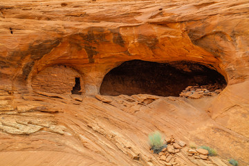 Anasazi Cave Dwellings