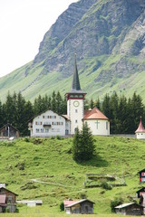 Fototapeta na wymiar Church of Alps