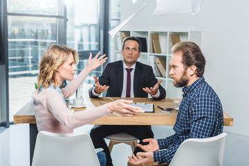 Fototapeta premium couple having argument