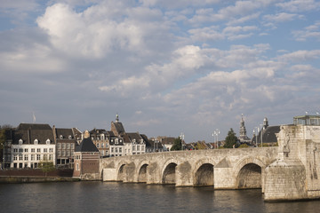 view op het centrum van Maastricht