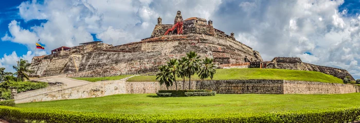 Fototapeten befestigte Burg von San Felipe in der Stadt Cartagena de Indias © jorgeabohorquez