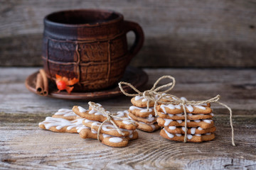 ginger biscuits and a large coffee mug