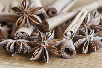 Zimstange mit Sternanis © scaleworker