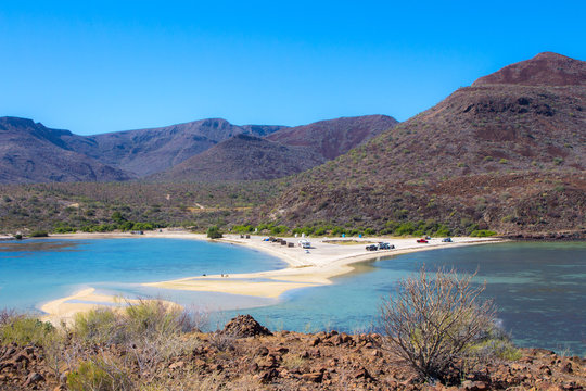 El Requeson Beach Muleg&eacute; Baja California Sur- Mar Turquoise