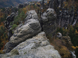 Fototapeta na wymiar Elbsandsteingebirge, Felsen an der Schrammsteinaussicht