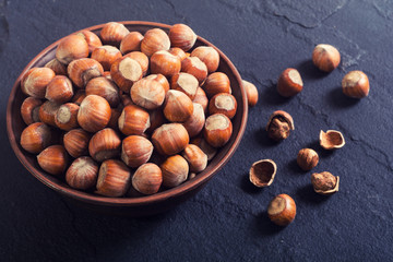 Obraz premium Group of hazelnuts
