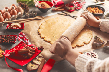 Selbstgemachte Weihnachtskekse (Platzchen)