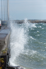 Naklejka premium Pier waves