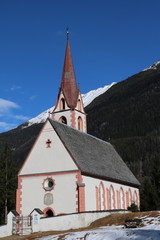 Fototapeta na wymiar Pestkapelle, Ötztal, Tirol