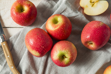 Raw Red Organic Pink Lady Apples