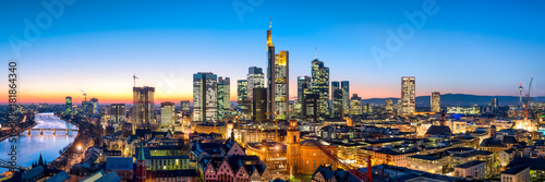 Frankfurt Skyline Am Abend Stock Photo And Royalty Free Images On Fotolia Com Pic 134320797