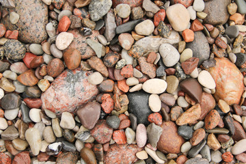 viele bunte kleine Steine Kiesel Kieselsteine Hintergrund 