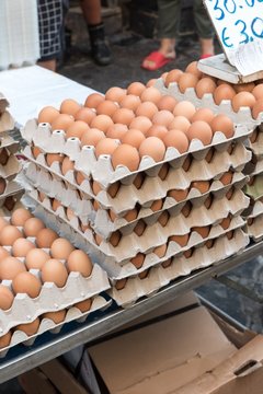 Egg market in Naples