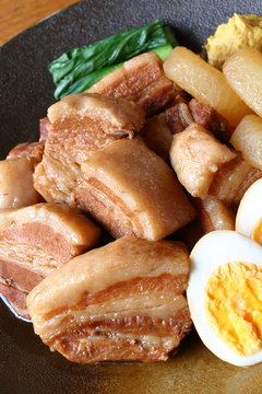 角煮　Braised Pork Belly