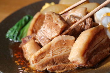 角煮　Braised Pork Belly