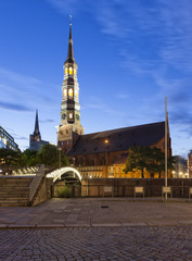 Fototapeta na wymiar Saint Catherine church at Hamburg