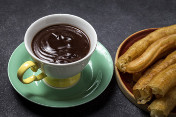 churros with hot chocolate