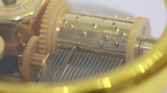 シリンダー オルゴール 楽器 自鳴琴 演奏
musical movement,orgel,music box