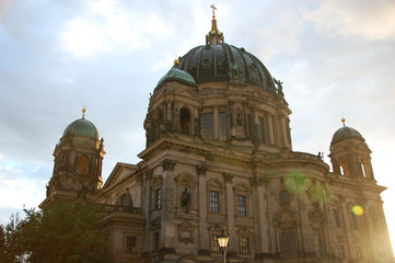Fototapeta na wymiar Evangelical Supreme Parish and Collegiate Church - Berlin Cathedral in the sunlight