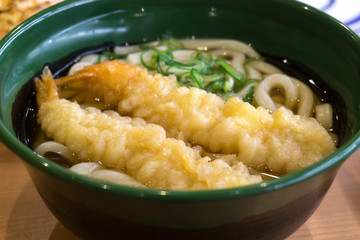 海老天うどん