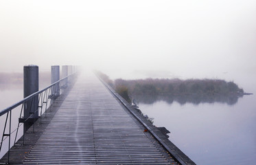 Naklejka premium matin brumeux, parc Heyritz Strasbourg