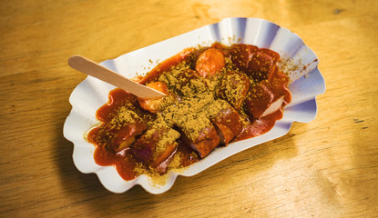 Scharfe Currywurst