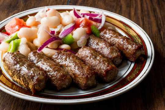 Turkish Tekirdag or ineg&ouml;l Kofte with Piyaz Salad / Kofta