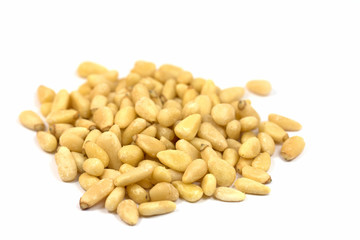 Geschälte Pinienkerne, Pignole