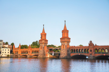 Naklejka premium Oberbaum bridge in Berlin