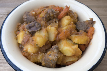 stewed vegetables with beans and meat