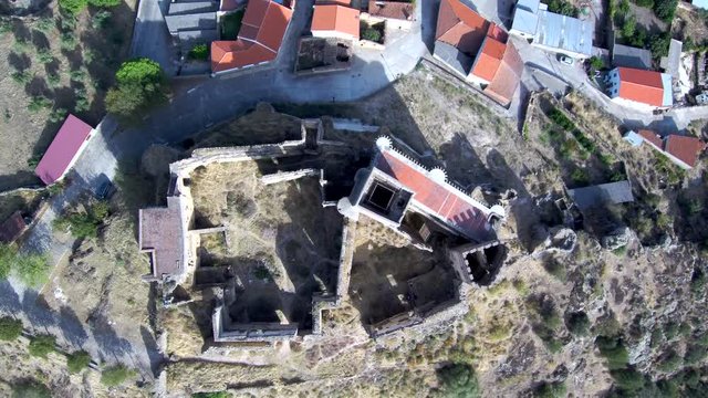 Belvis de Monroy ( Caceres, Extremadura) desde el aire. Video aereo con Drone