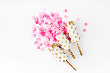 Fun DIY Confetti poppers