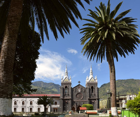 Catedral Church of the Virgin of the Holy Water (Nuestra Señora del Agua Santa), Baños de Agua...