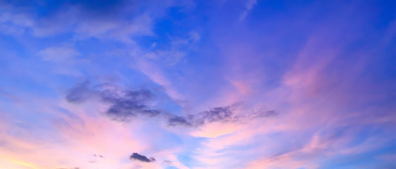 Naklejka na ściany i meble Cloudy Sky at Sunset