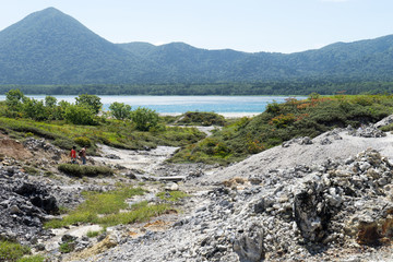 恐山霊場の地獄めぐりと極楽浜のイメージ