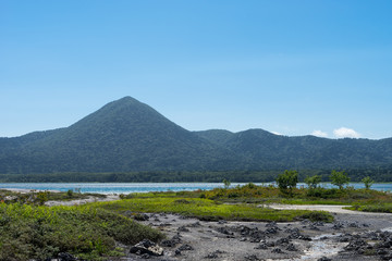恐山霊場の地獄めぐりと極楽浜のイメージ