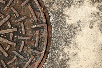 Pipe cap with concrete floor