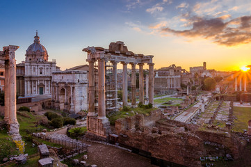 Fototapeta na wymiar Rome and Roman Forum in Autumn (Fall) on a sunrise with beautiful stunning sky and sunrise colors