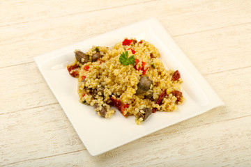 Bulgur with chicken hearts