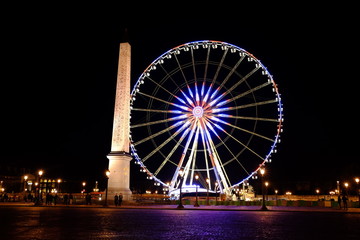 la vue nocturne à Paris, France