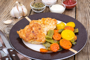 Vegetables and meat, steamed
