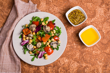 Salad with chickpeas and vegetables