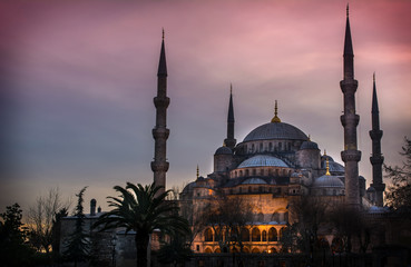 Fototapeta na wymiar Sultanahmet Mosque the Blue Mosque in Istanbul, Turkey , exterior view of the Blue Mosque at sunset 