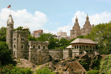 Belvedere Castle in Central Park, New York - obrazy, fototapety, plakaty