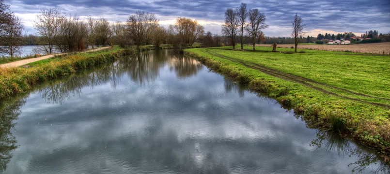 La Reyssouze &agrave; Montrevel-en-Bresse, Ain, France