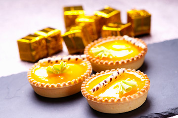 Orange cake baskets and gift boxes 