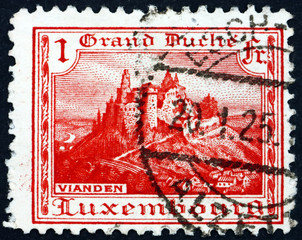 Postage stamp Luxembourg 1921 Vianden castle