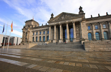 Fototapeta na wymiar Reichstag building in Berlin