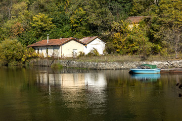 Fototapeta na wymiar Autumn of Pancharevo lake, Sofia city Region, Bulgaria